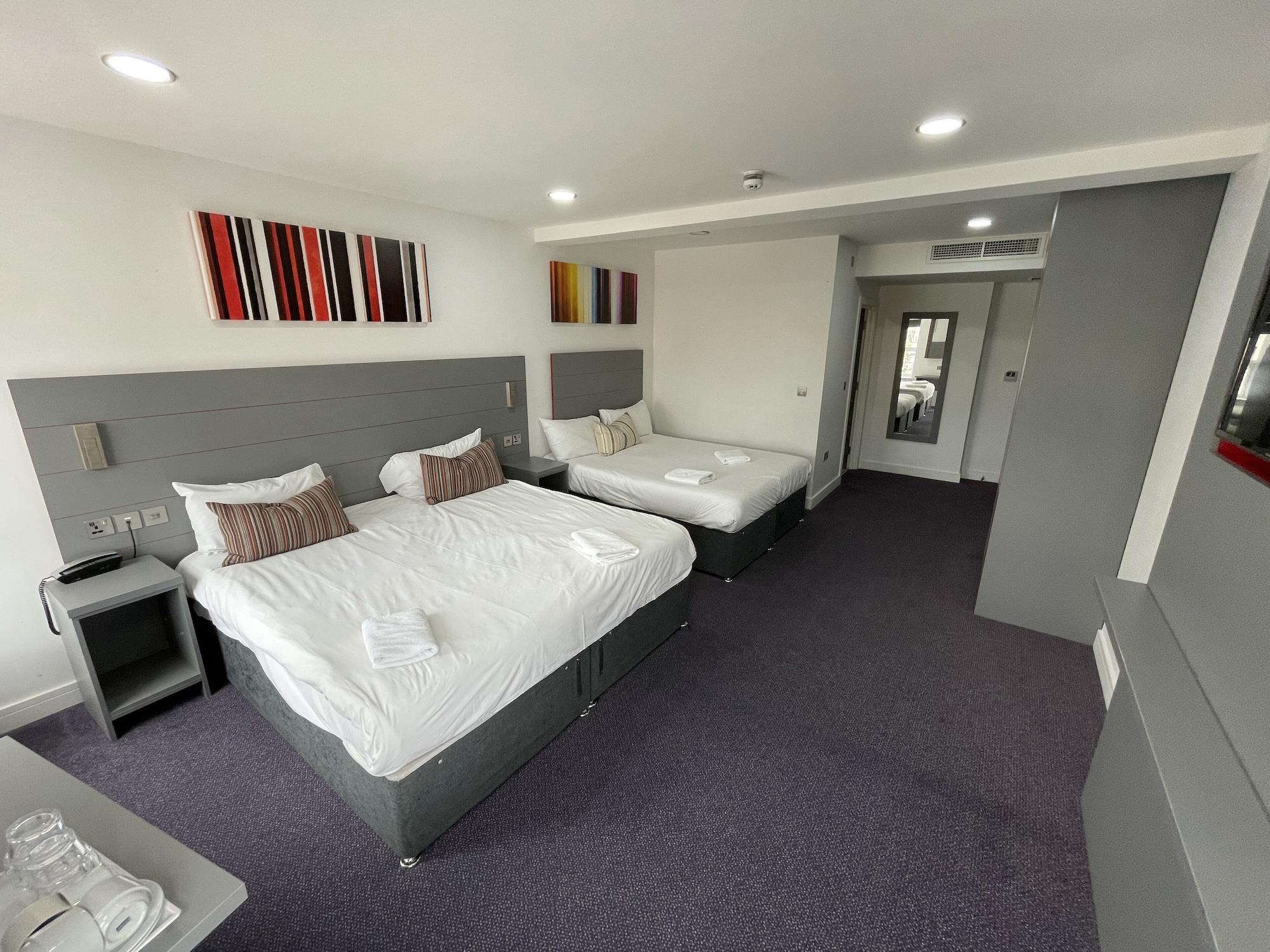 Ilford Hotel Goodmayes Eksteriør billede
