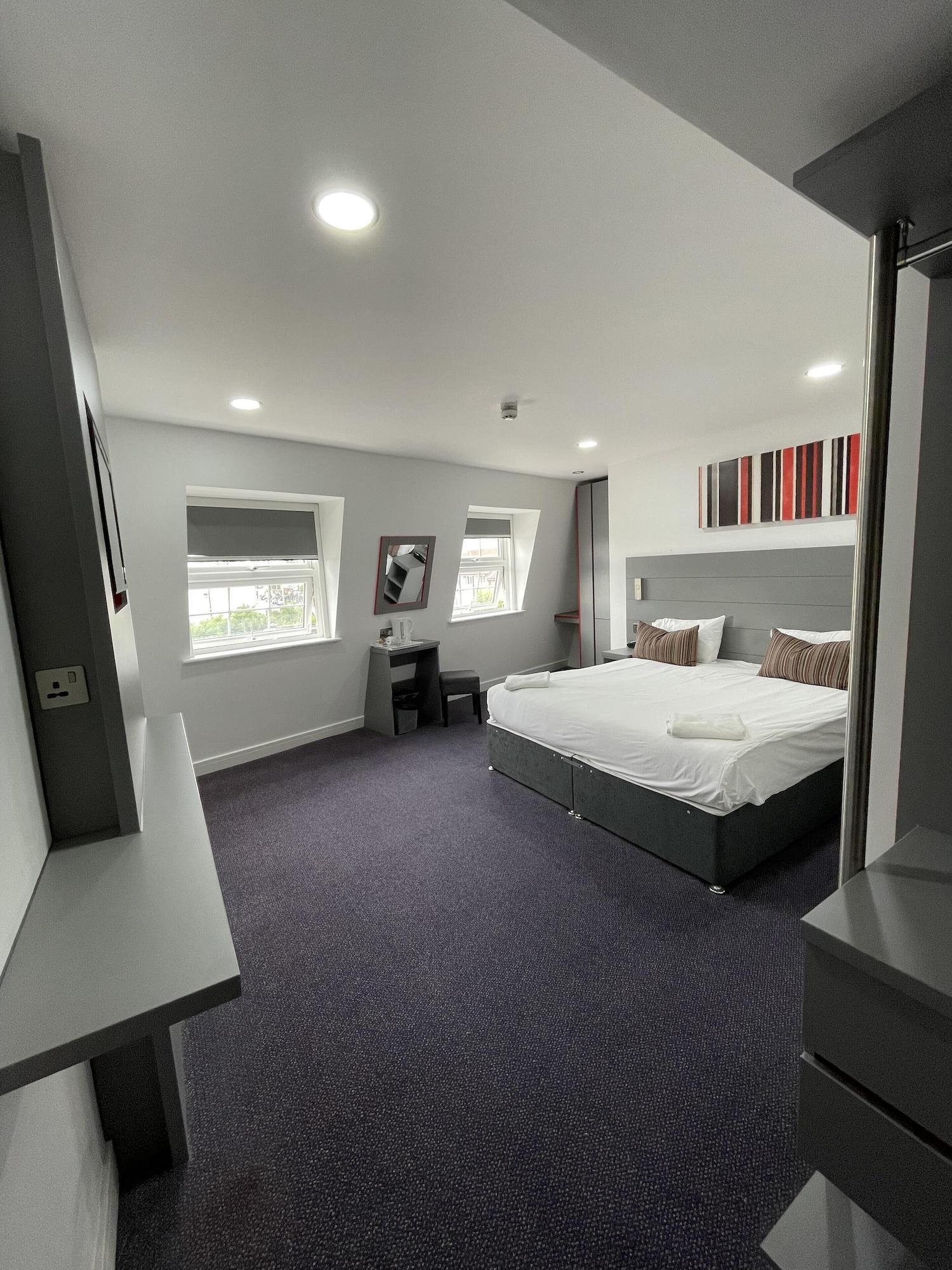 Ilford Hotel Goodmayes Eksteriør billede