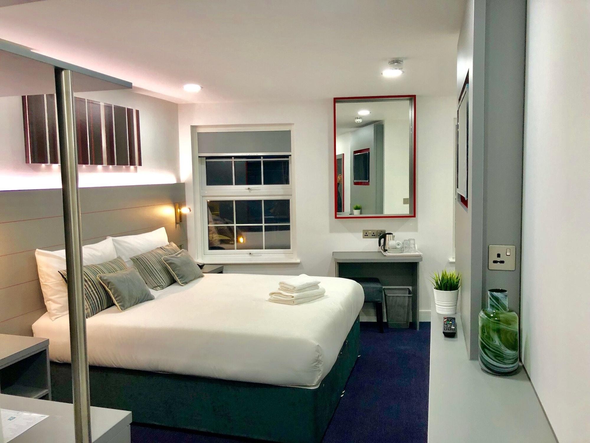 Ilford Hotel Goodmayes Eksteriør billede