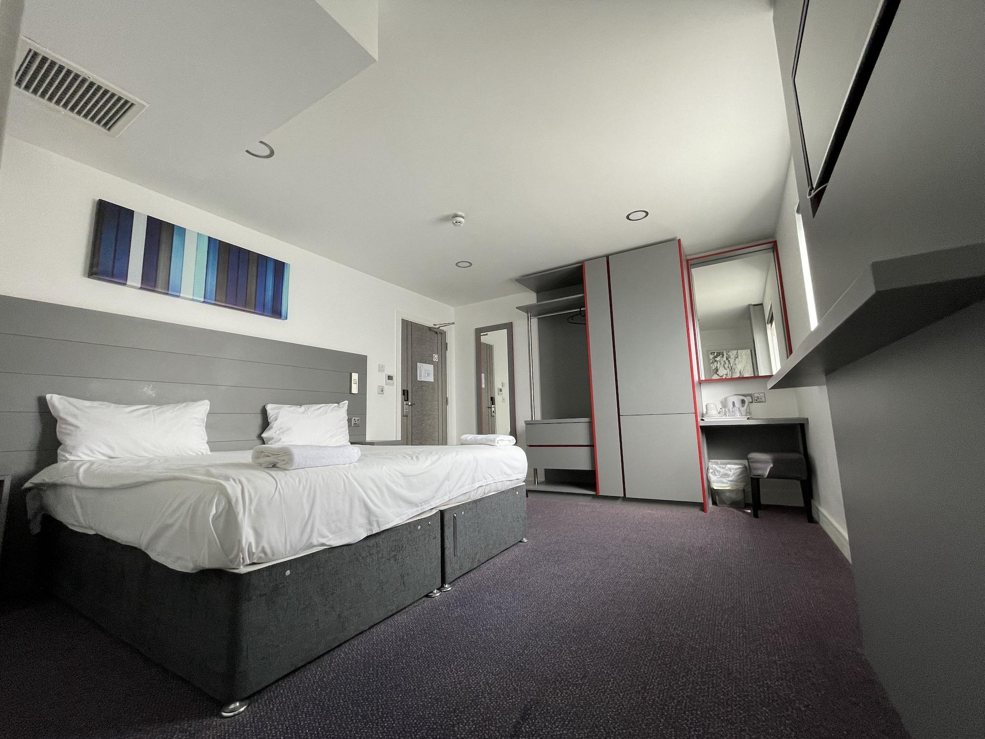Ilford Hotel Goodmayes Eksteriør billede